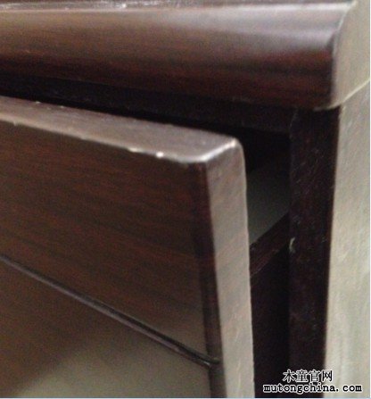 三聚氰胺板家具的辨識